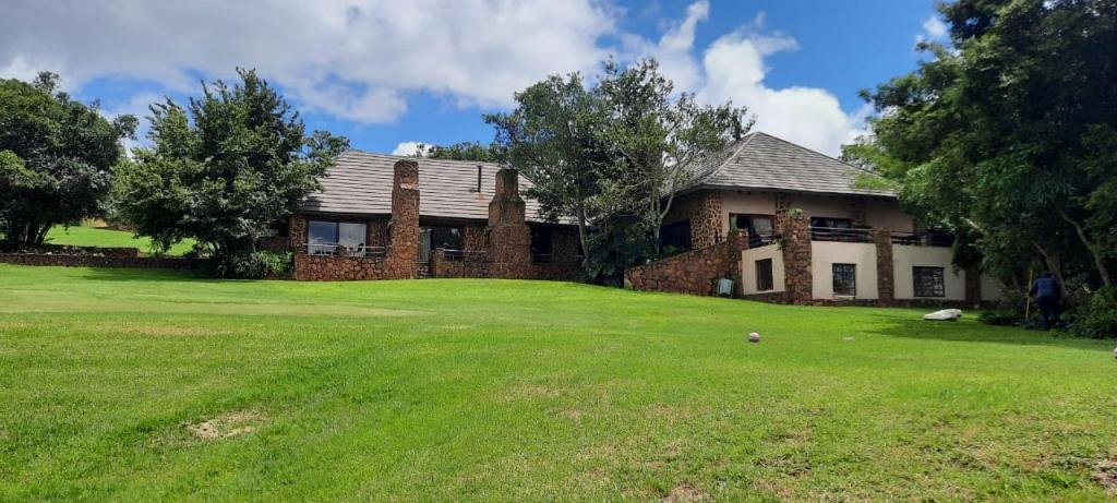 Drakenzicht The Mountain Links & Lodge