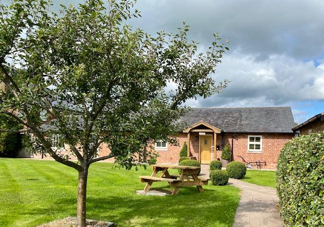 New Farm Cheshire Holidays