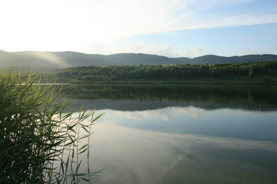 Jezero Dělouš