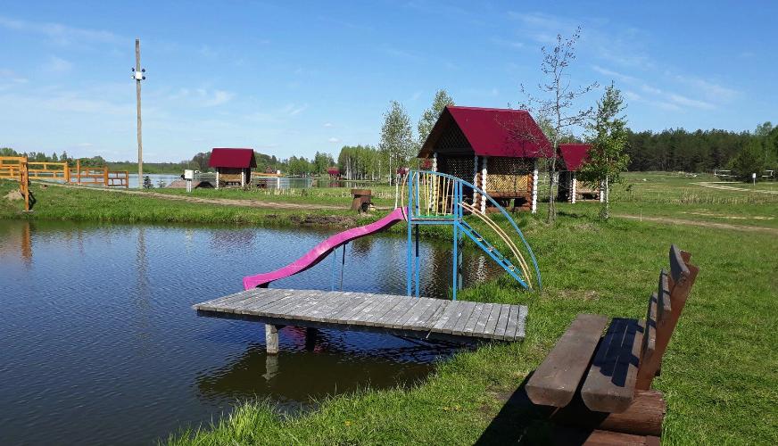 Лесное озеро