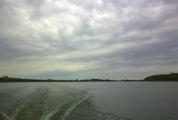 Песчаный берег