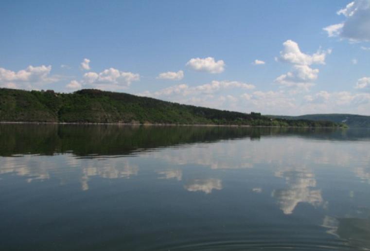 Перлина Дністра