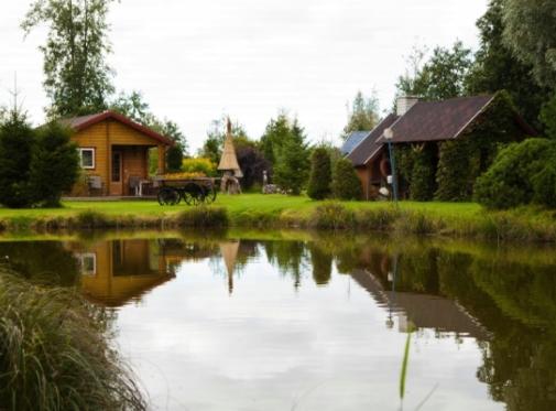 Lepametsa puhkemajad