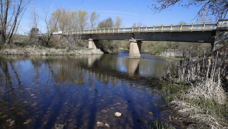 Coto Villarroquel (Río Luna)