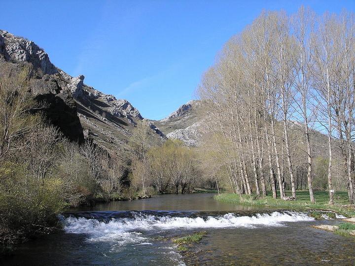 Río Luna - Pesca del Cangrejo