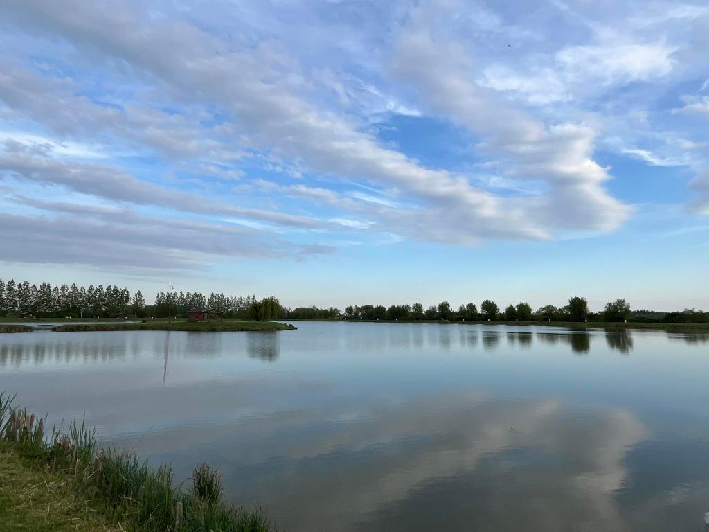 Árpád-hegyi horgásztó