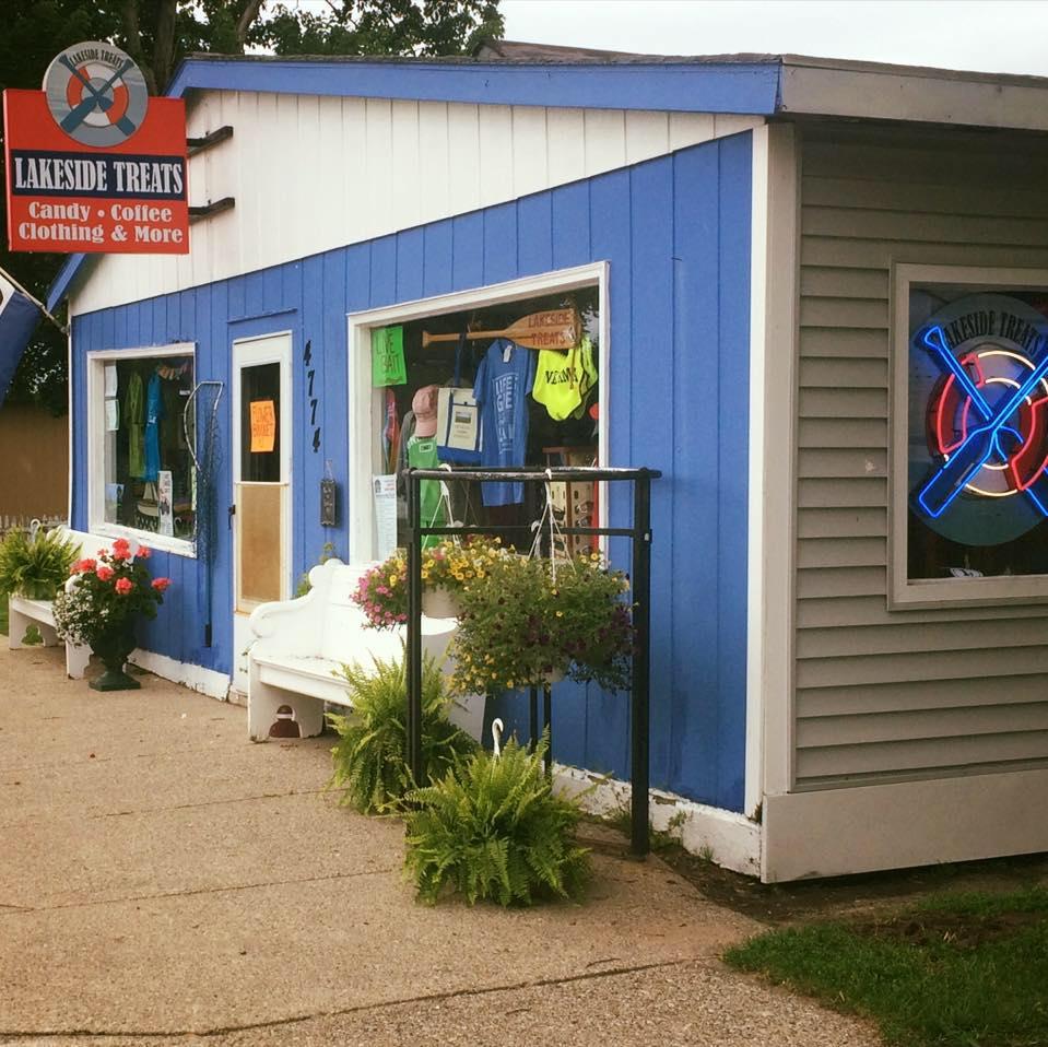 Lakeside Treats & Bait