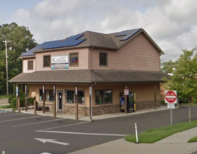 Buck Tails Outfitters