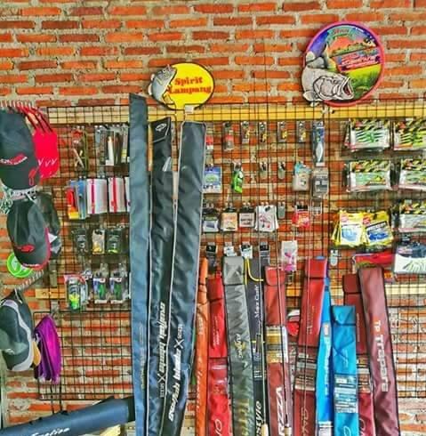 JJ Tackle Shop & Feelfree Kayak Lampang