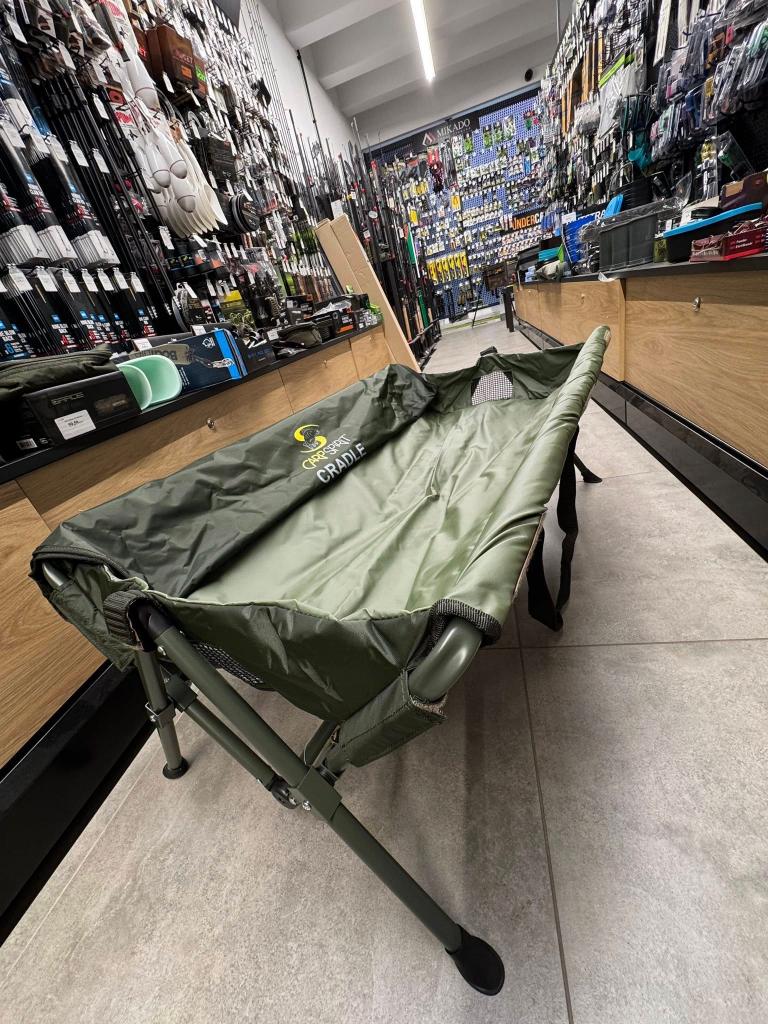 Salon wędkarski Karmazyn