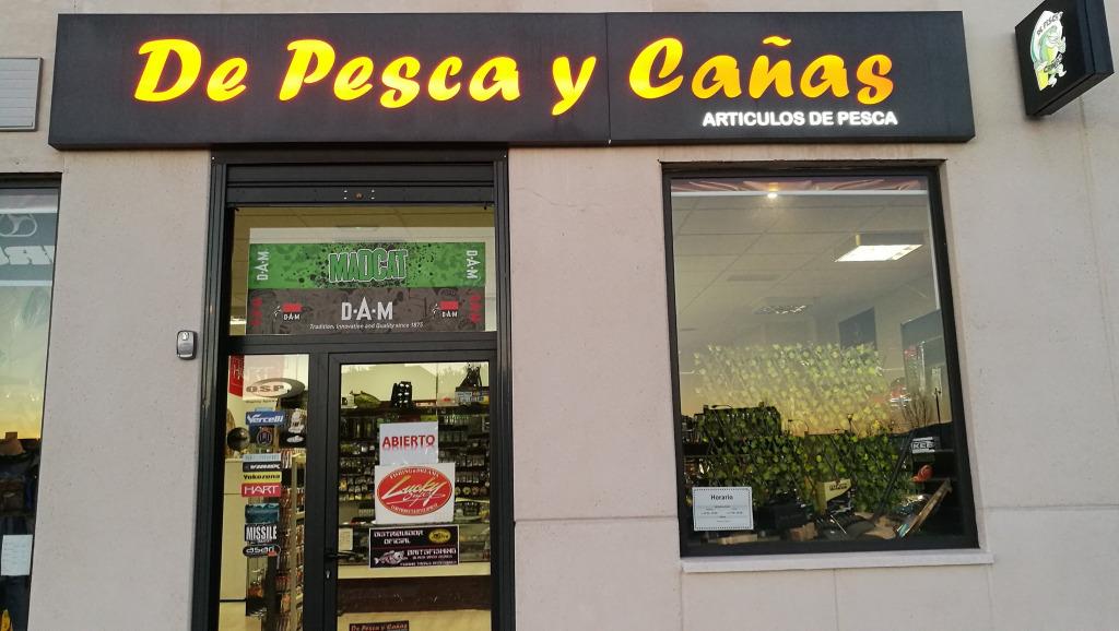 De Pesca y Cañas